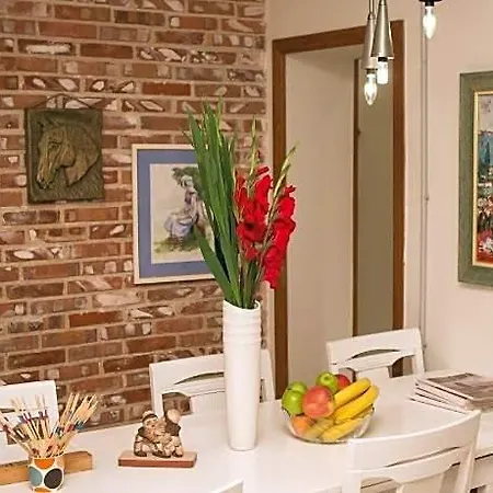 Artistic 3* Tirana